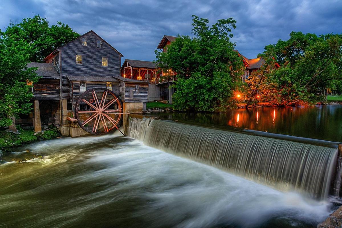The Nuthouse Ii, Pool Table, Wifi, 1089 Free Tickets Each Paid Day, Dollywood And More Sevierville Extérieur photo